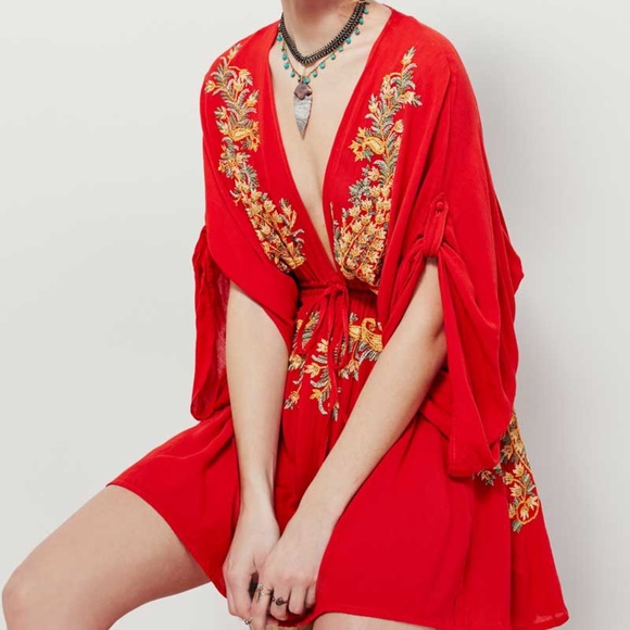 Boho plunging neck tassel embroidered floral dress - Picture 6 of 8